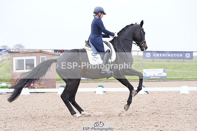 250403-161122-03257 - 003-Abbie.Newbury-Seagry.Firstamour