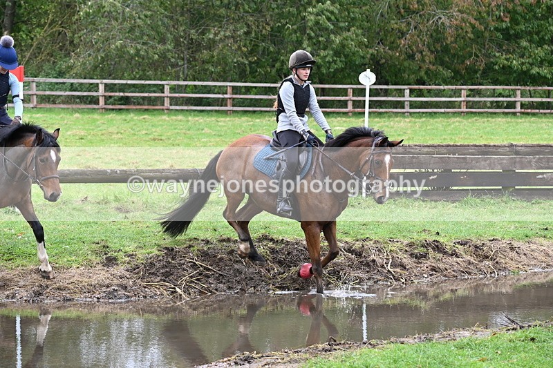 WJ6_4945 - Time at Photographer 12:17 to 12:30