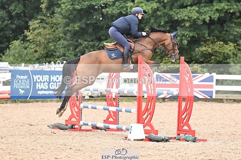 250917-130937-00594 - Cls 4 Newcomers and 1.10m Open