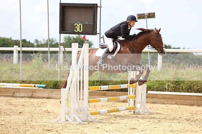 3E7A3870 - Class 9: 80cm Senior