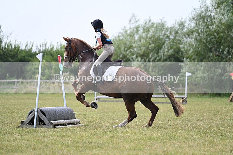 WJ7_6878 - 60cm XC Time 12:55 to 13:19