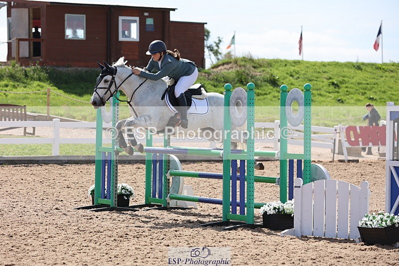 240629A-101641-04044 - Cls 17 Discovery and 90cm Open