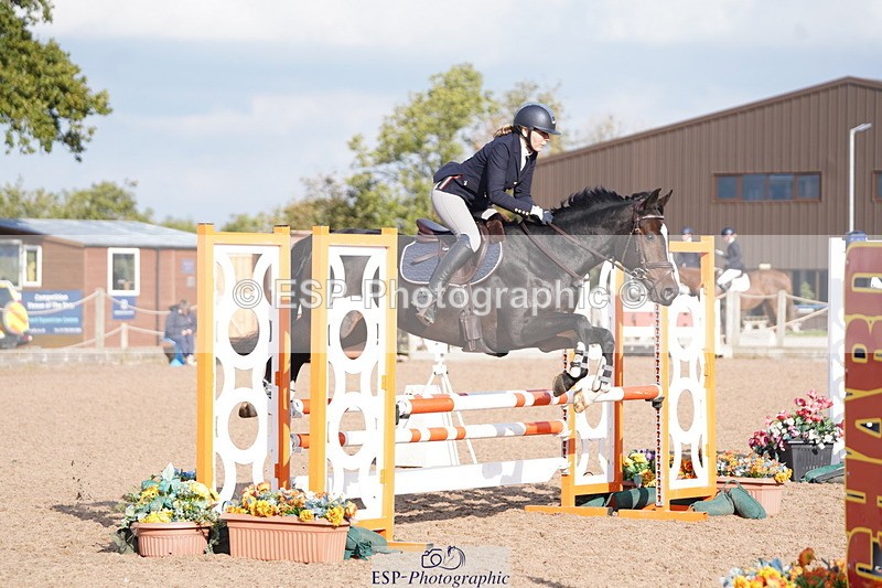 241005A-101210-04414 - SAT Cls 8 Snr British Novice & 90cm Open