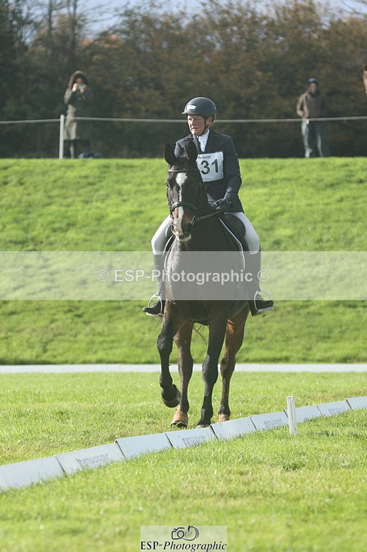 251023A-144454-04916 - F-431-Alison.Gill