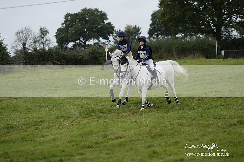  WWHT 171021 2131 - Novice Pairs (0.80m)  17/10/21