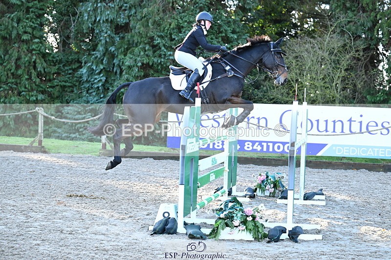 251024A-094224-06187 - B-108-Zoe.Boyles