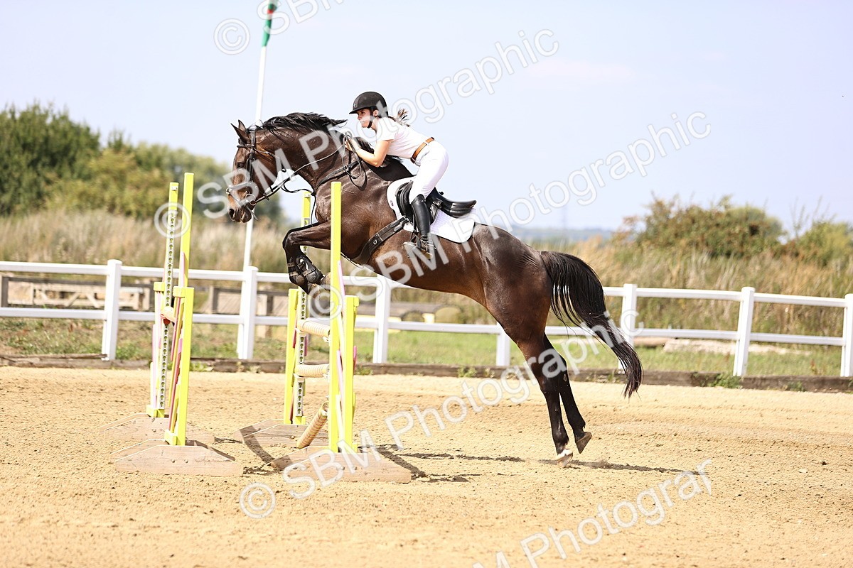 SBM_006658 - Class 12 - Amateur Championship Qualifier 1.05m