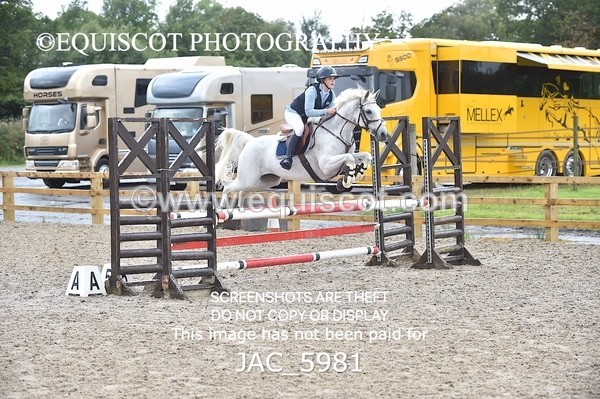 JAC_5981 - CLASS 5 SAT Pony Discovery / 90cm Open