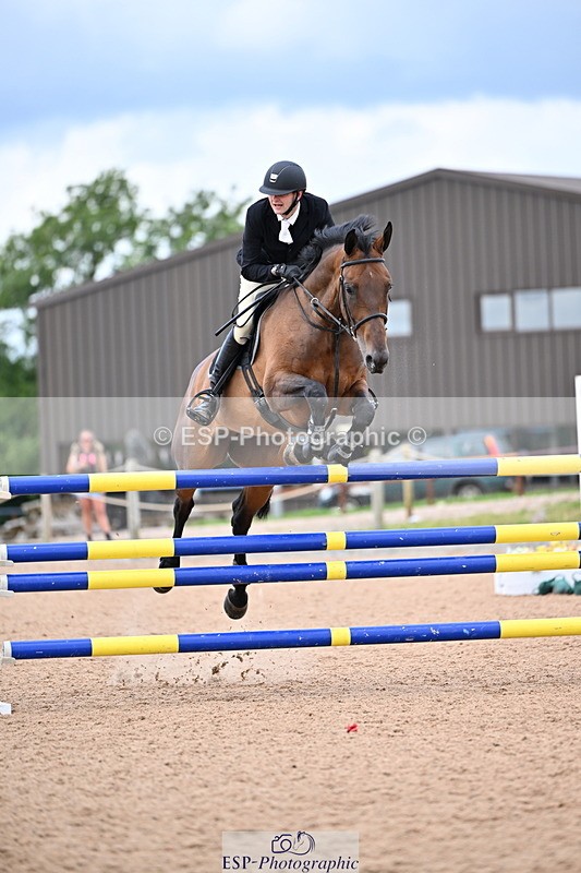 240726A-134703-01505 - Cls 3 Snr Foxhunter