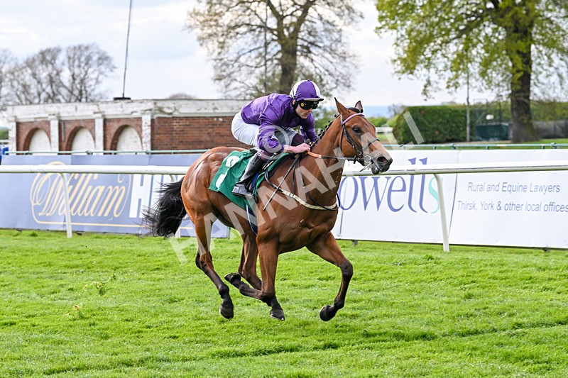 220425-Race 2-Jan Steen-8783 - Race 2