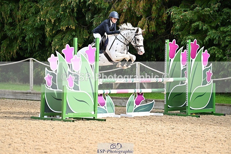 230930-115128-00414 - Cls 4 Pony Newcomers & 1m Open