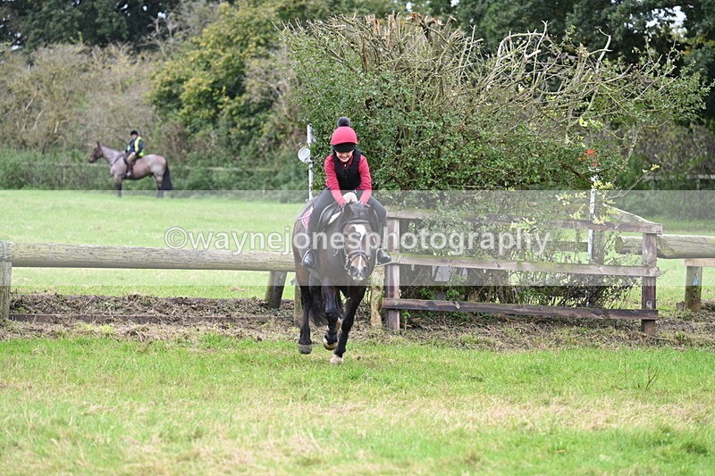 WJ7_1291 - Time at Photographer 12:35 to 13:04