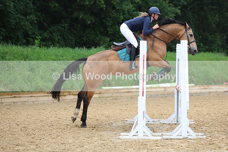 3E7A5298 - Class 4: Senior British Novice/90cm open