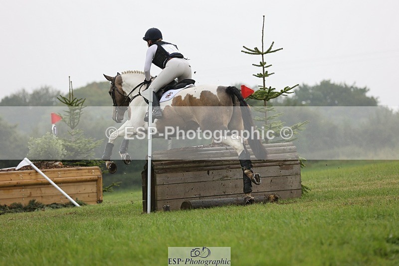 240901A-152616-10841 - 568-Chloe.Robinson-BRACKENSPA'S.KEEP.A.SECRET