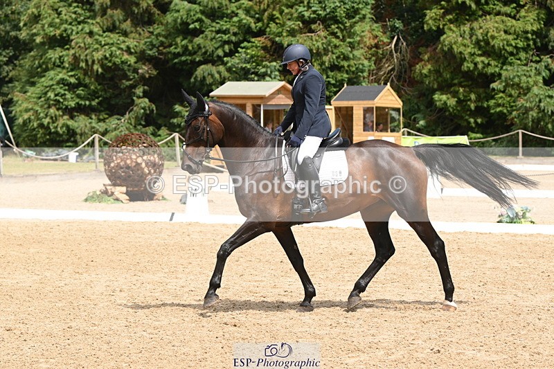 250720A-142548-11764 - 060-Anne.Shrubshall-Hfradin