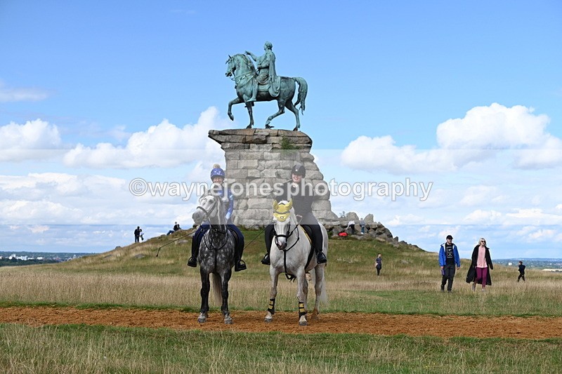 DSC_9919 - Time at Statue 15:11 to 15:58