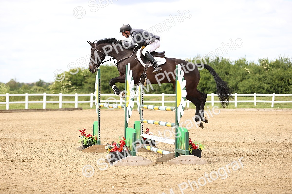 SBM_008114 - Class 21 - Senior Foxhunter - 1.20m