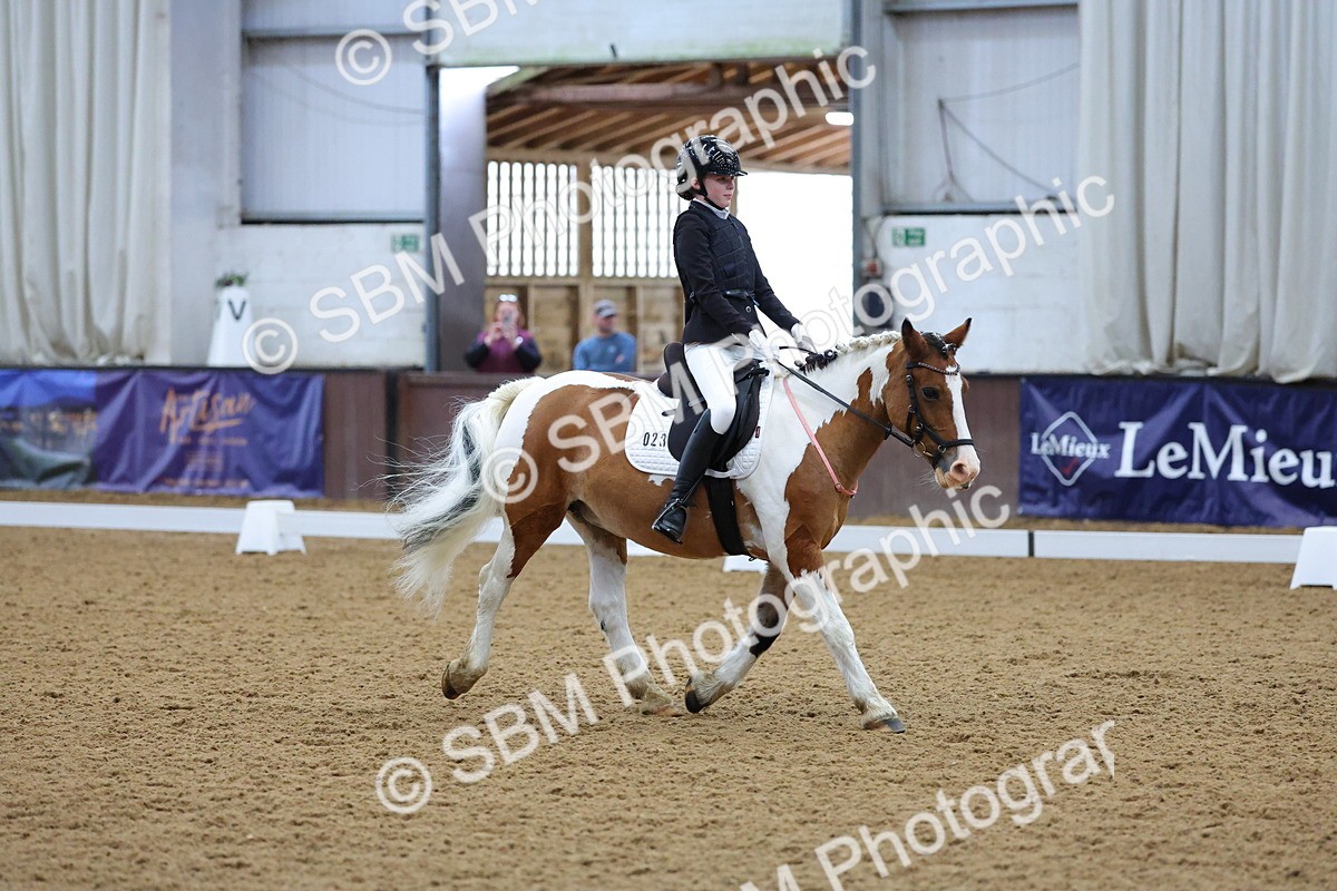 SBM_000413 - Class 2 - Intro 3 - Championship 9.54-10.50