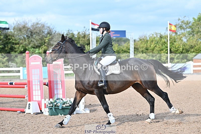 241004A-114226-01631 - Fri 08 85cm Amateur Quals