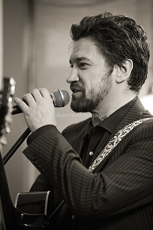 NKC-24 - Denny Illet and chums plays tribute to Nat King Cole