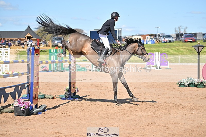 240420A-141638-11679 - Cls 7, 2 Star Medium Tour 1.35m