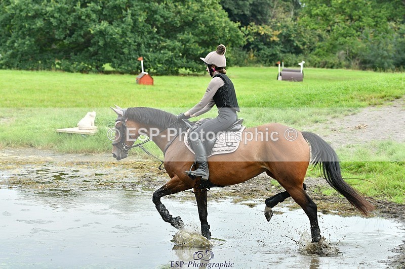 230817-131651-00874 - Theo's 1st Group - XC