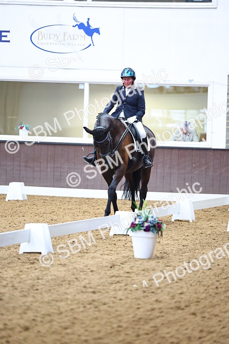 SBM_008474 - Class 8 - AM6 - 17.20-18.08