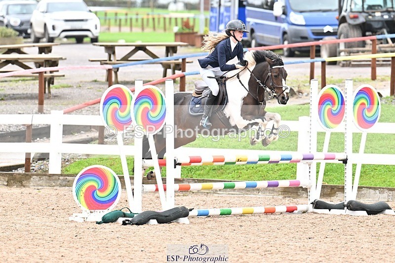 250920-151412-01734 - Cls 32 Stepping Stones