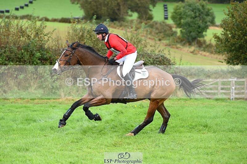 231022-134212-28497 - 321-MAN.ABOUT.TOWN.II-David.Doel-XC