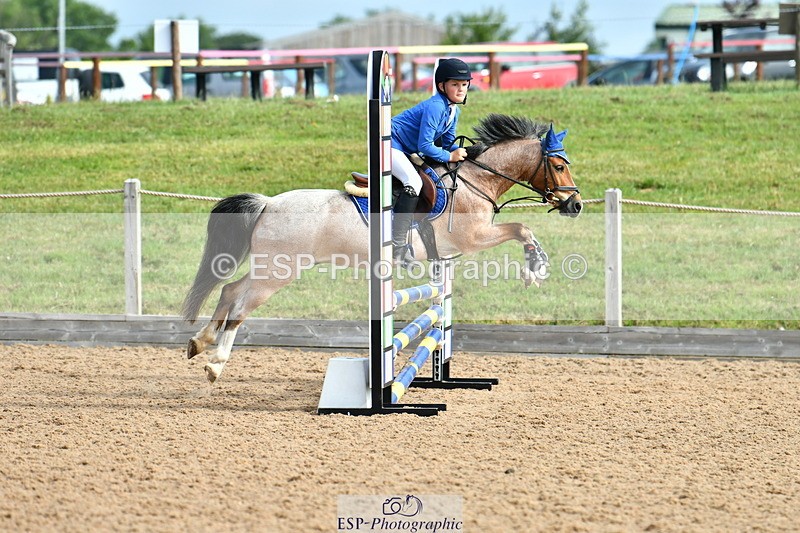 230624A-092326-00154 - Cls 36 Stepping Stones 128 & 138cm