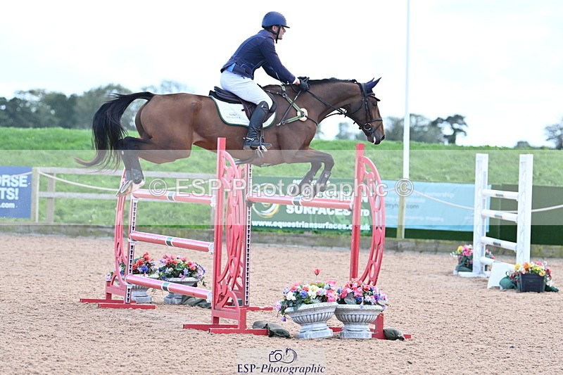 231014A-182143-06370 - Cls 21 National 1.30 & 1.40m Open