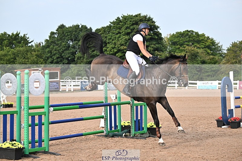 240801A-090646-00032 - Cls 7 Snr Discovery and 1m Open