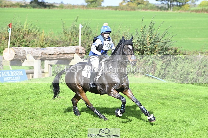 251024A-120501-08890 - B-108-Zoe.Boyles