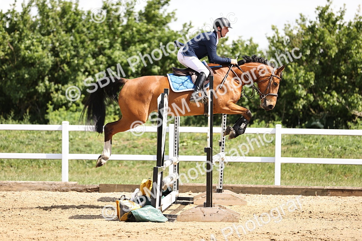 SBM_002328 - Class 9 - Senior British Novice - 90cm