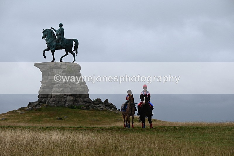 DSC_0069 - Time at Statue 09:51 to 10:54