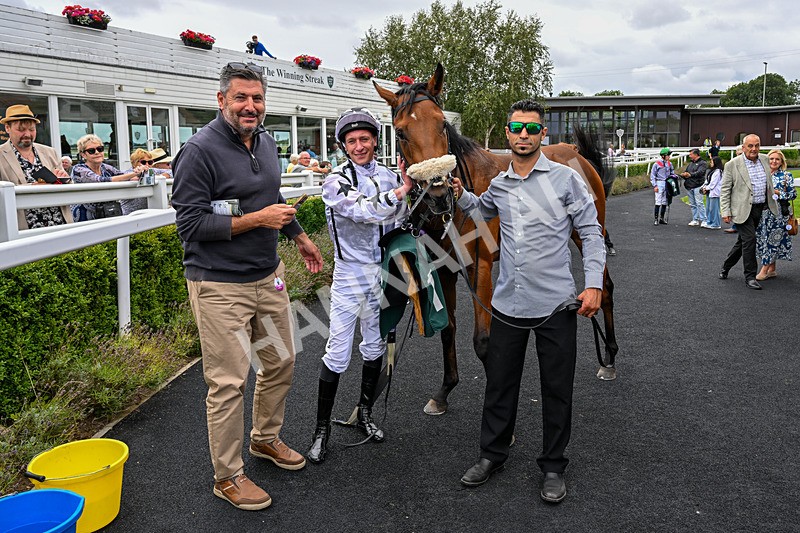 170826-Race 2-Harrys Pop-5272 - Race 2 14.45pm Well-Earned Retirement Neal Kidd Nursery Handicap