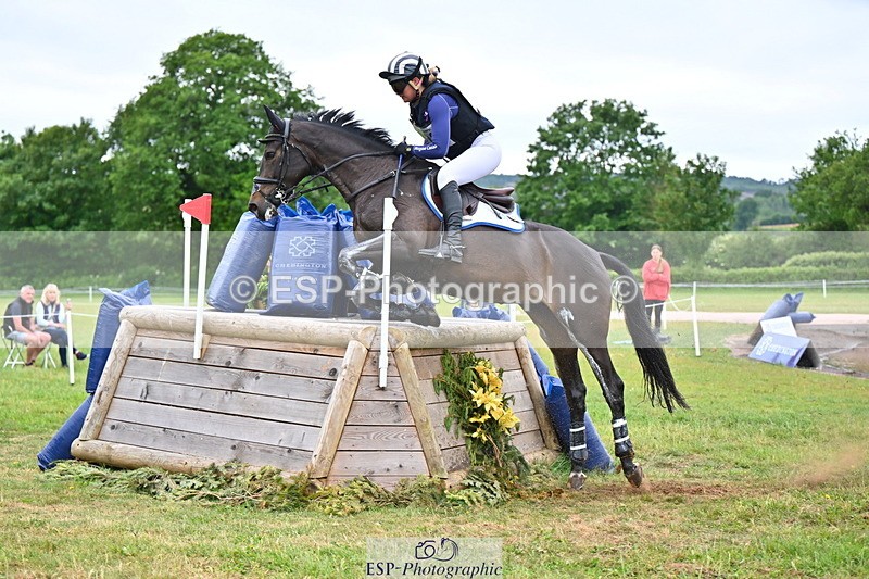 250524A-121712-10152 - B-316-Jasmine.Holmes-ARENT.I.LUCKY