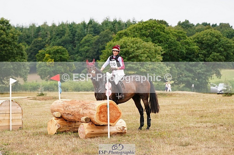 250803A-130236-13188 - M-570-Lizette.Jackman-MURPHYS.GAUNTLET