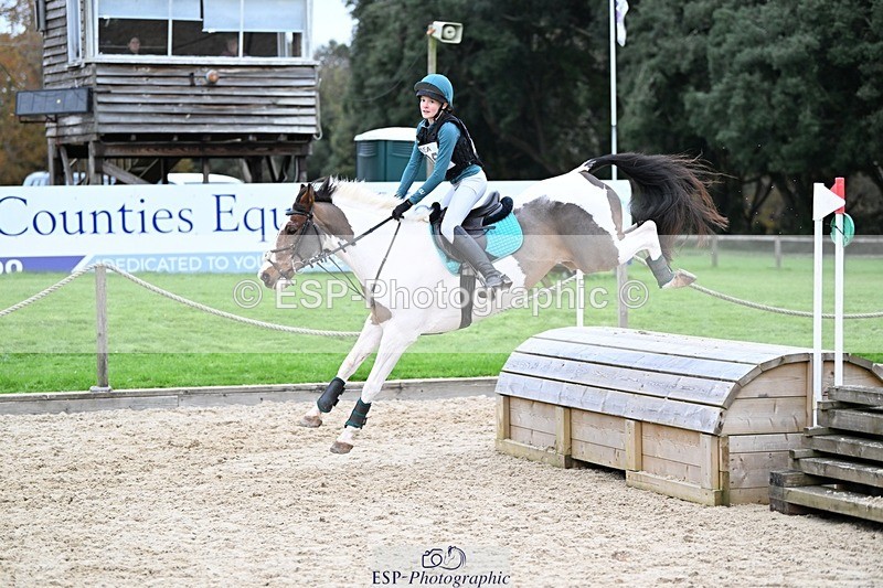 241117-142904-04596 - Cls 3 90-95cm 14.00 to 15.00