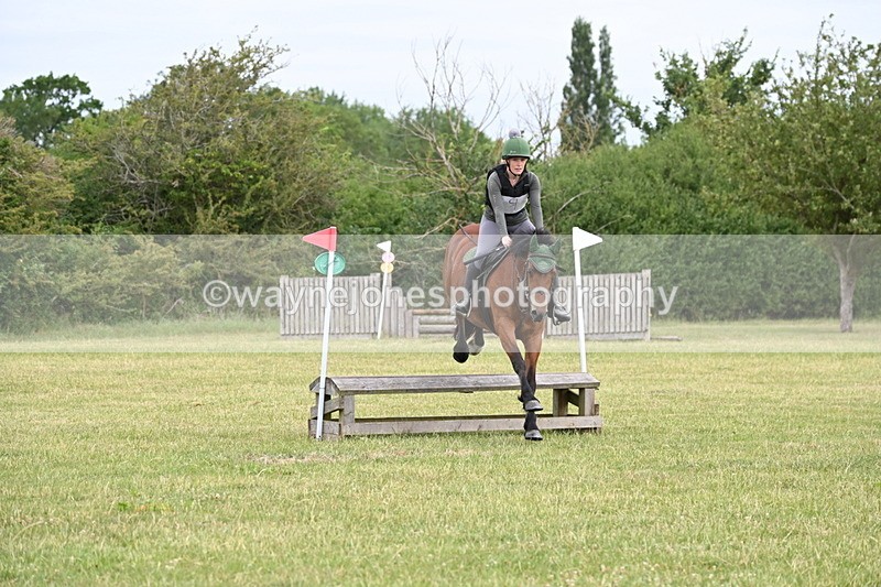 WJ6_6051 - 60cm XC Time 09:48 to 09:57