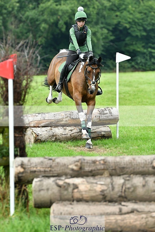 230817-125218-00742 - Theo's 1st Group - XC