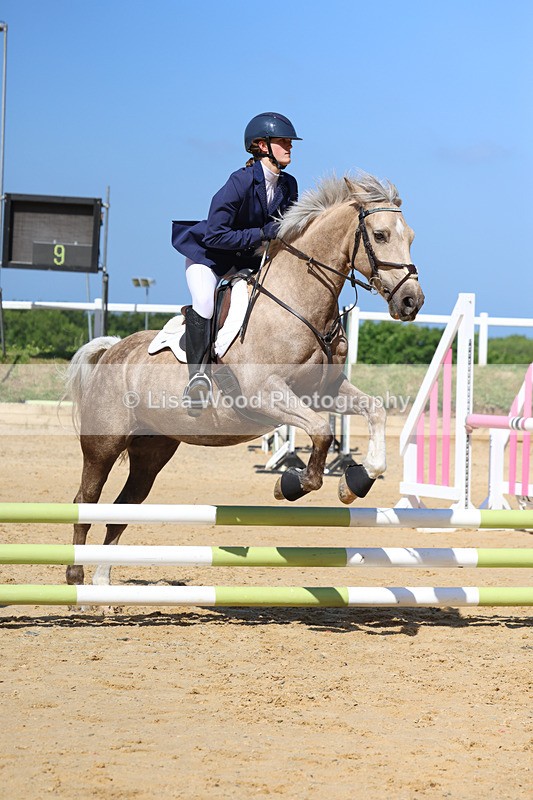 3E7A9130 - Class 6: Senior 60cm