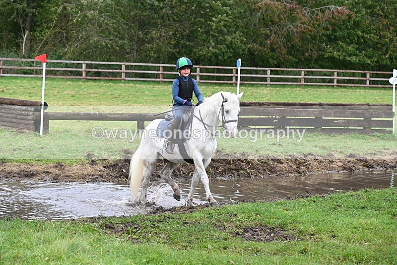 WJ6_6979 - Time at Photographer 13:06 to 13:23
