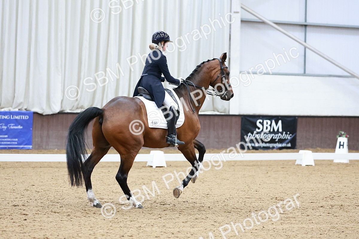 SBM_016123 - Class 5 - FEI INT II - 15.48-17.00