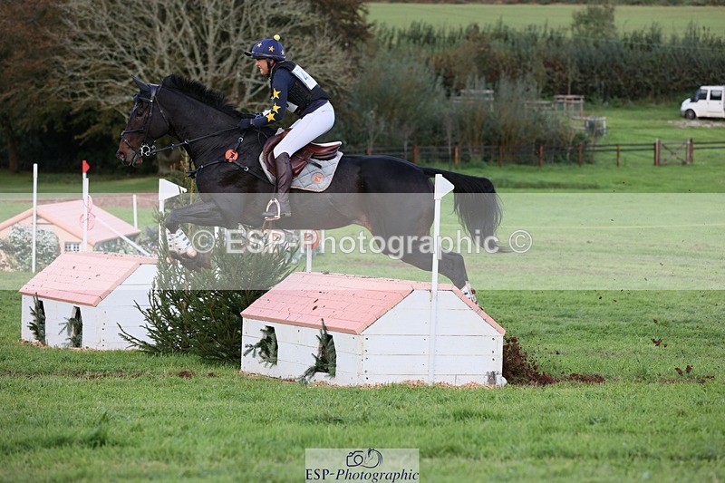 231021-144448-19995 - 473-COUNTING.STARS-Victoria.Newitt-SC+XC