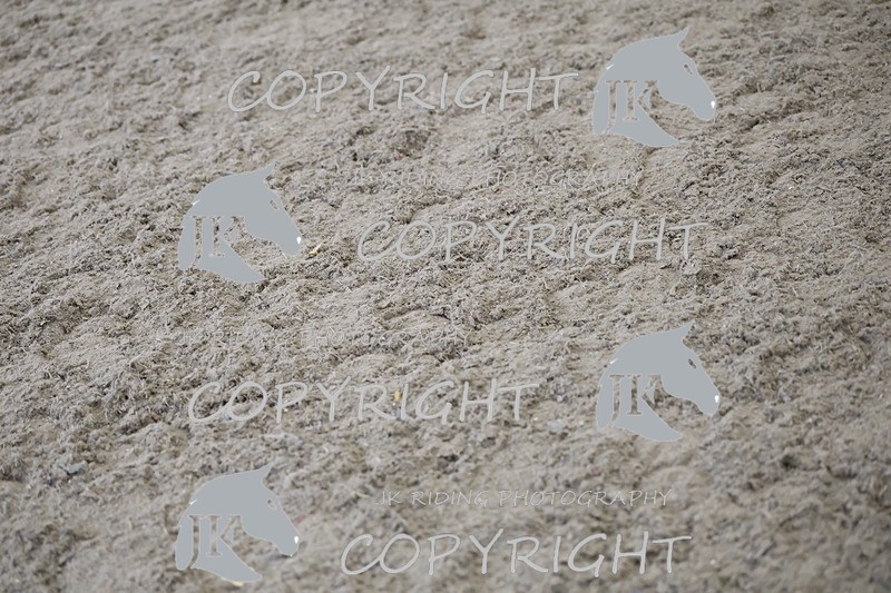 _T0A1800 - Class 4 50cm