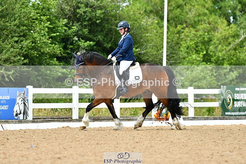 230702A-140837-10587 - Cls 32 Medium 73