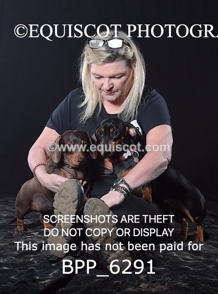 BPP_6291 - LESLEY GRANGER DOGS