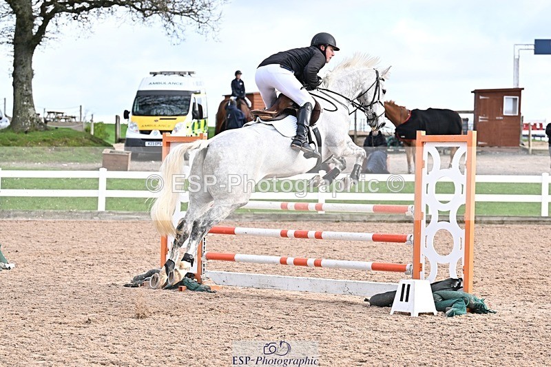 251119-120716-00331 - Cls 3 Snr 1.05m Open