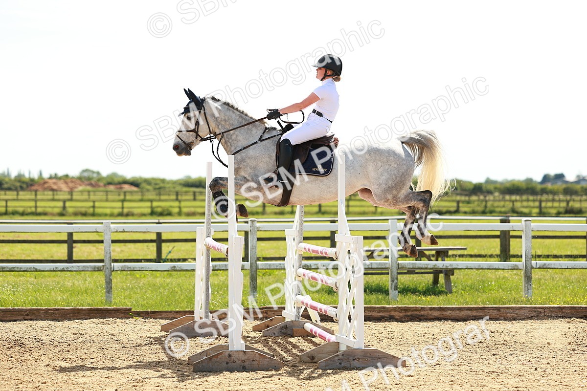 SBM_002564 - Class 4 - Senior Newcomers - 1.10m